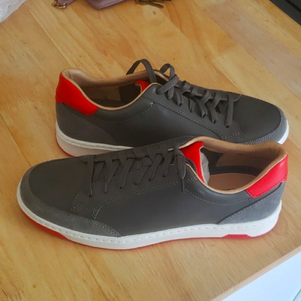 Johnson and Murphy Gray, Red, and White Lace-To-Toe, Size 9 Sneakers